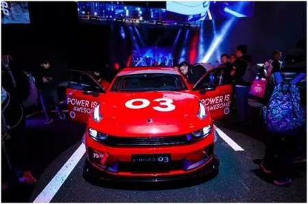 1540201635158873.jpg 640.webp (15).jpg